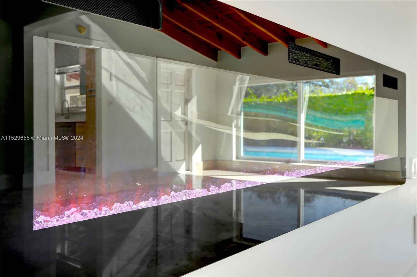 6600 Maynada Street, Coral Gables, Florida 33146, 4 Bedrooms Bedrooms, ,3 BathroomsBathrooms,Residentiallease,For Rent,6600 Maynada Street,A11529655