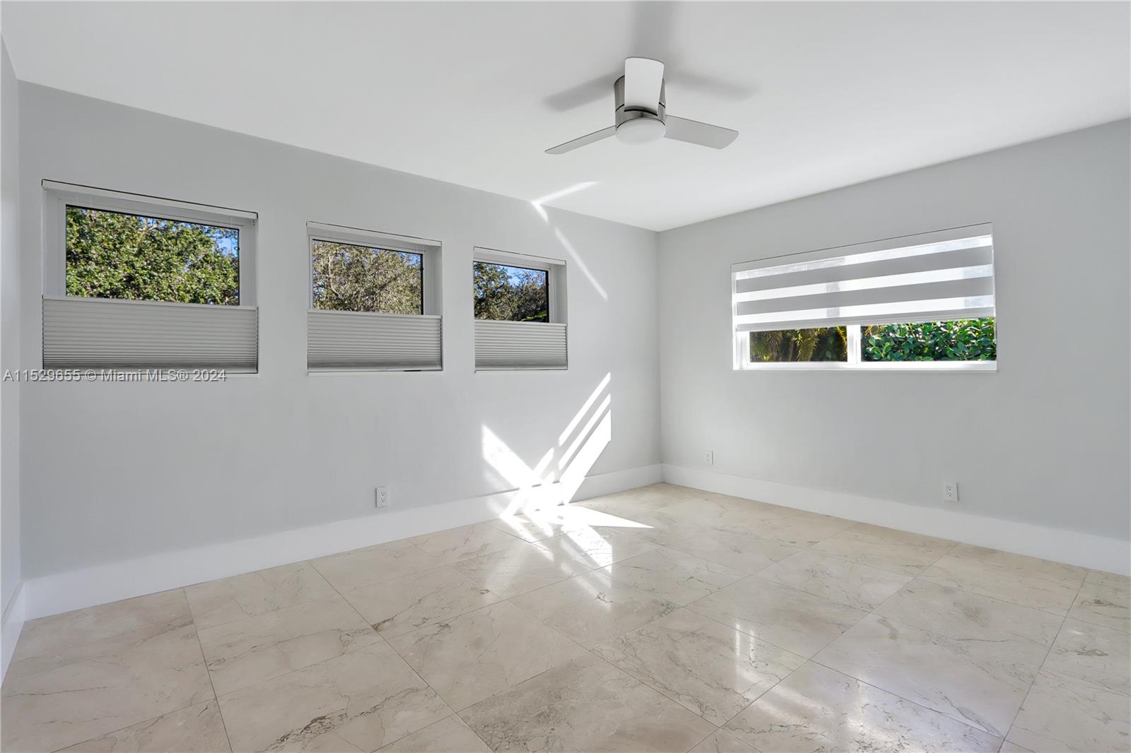 6600 Maynada Street, Coral Gables, Florida 33146, 4 Bedrooms Bedrooms, ,3 BathroomsBathrooms,Residentiallease,For Rent,6600 Maynada Street,A11529655