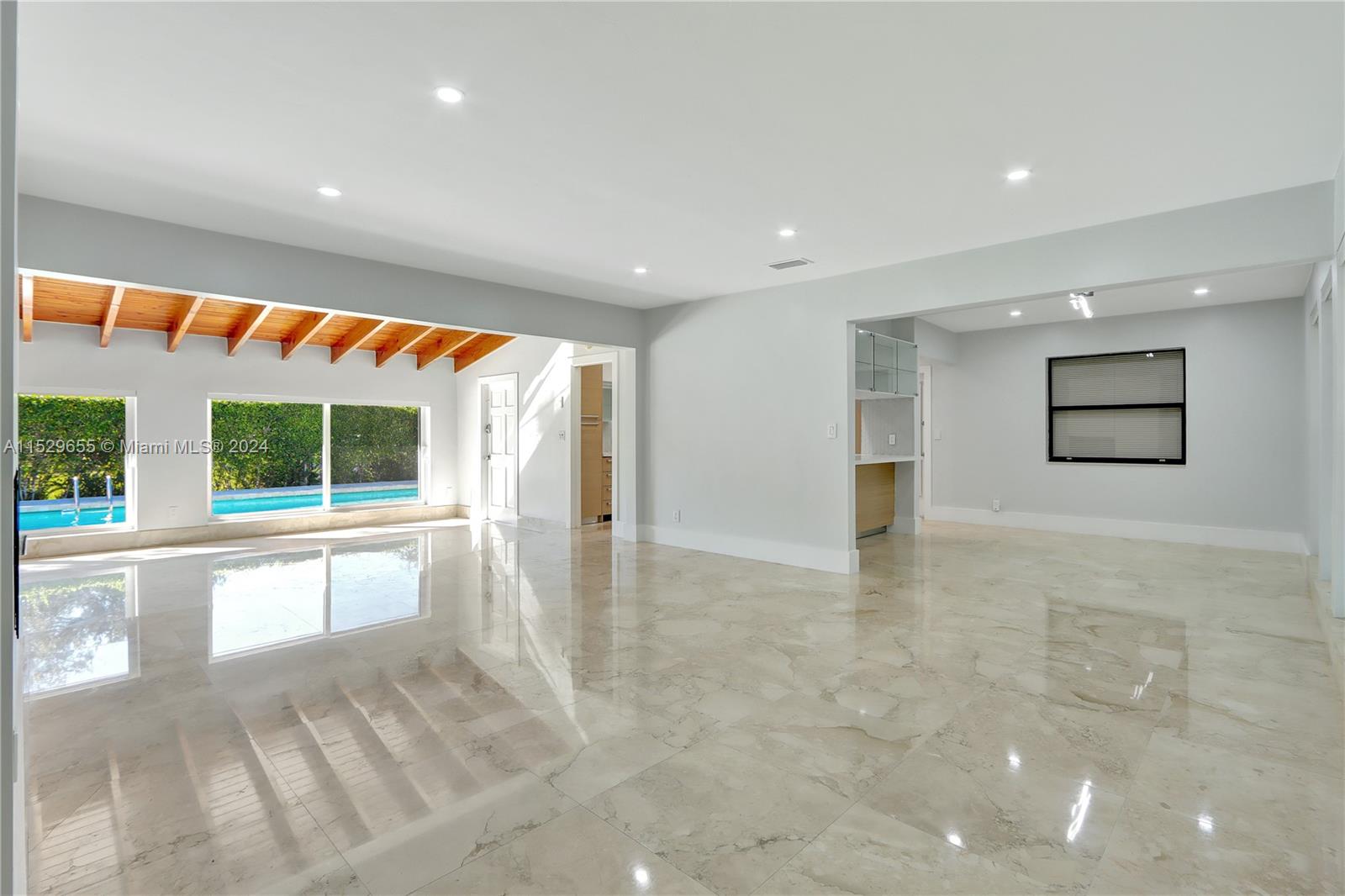 6600 Maynada Street, Coral Gables, Florida 33146, 4 Bedrooms Bedrooms, ,3 BathroomsBathrooms,Residentiallease,For Rent,6600 Maynada Street,A11529655