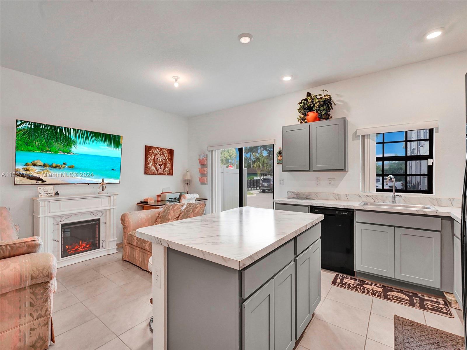 1107 SW 7th Ct, Florida City, Florida 33034, 3 Bedrooms Bedrooms, ,2 BathroomsBathrooms,Residential,For Sale,1107 SW 7th Ct,A11527752