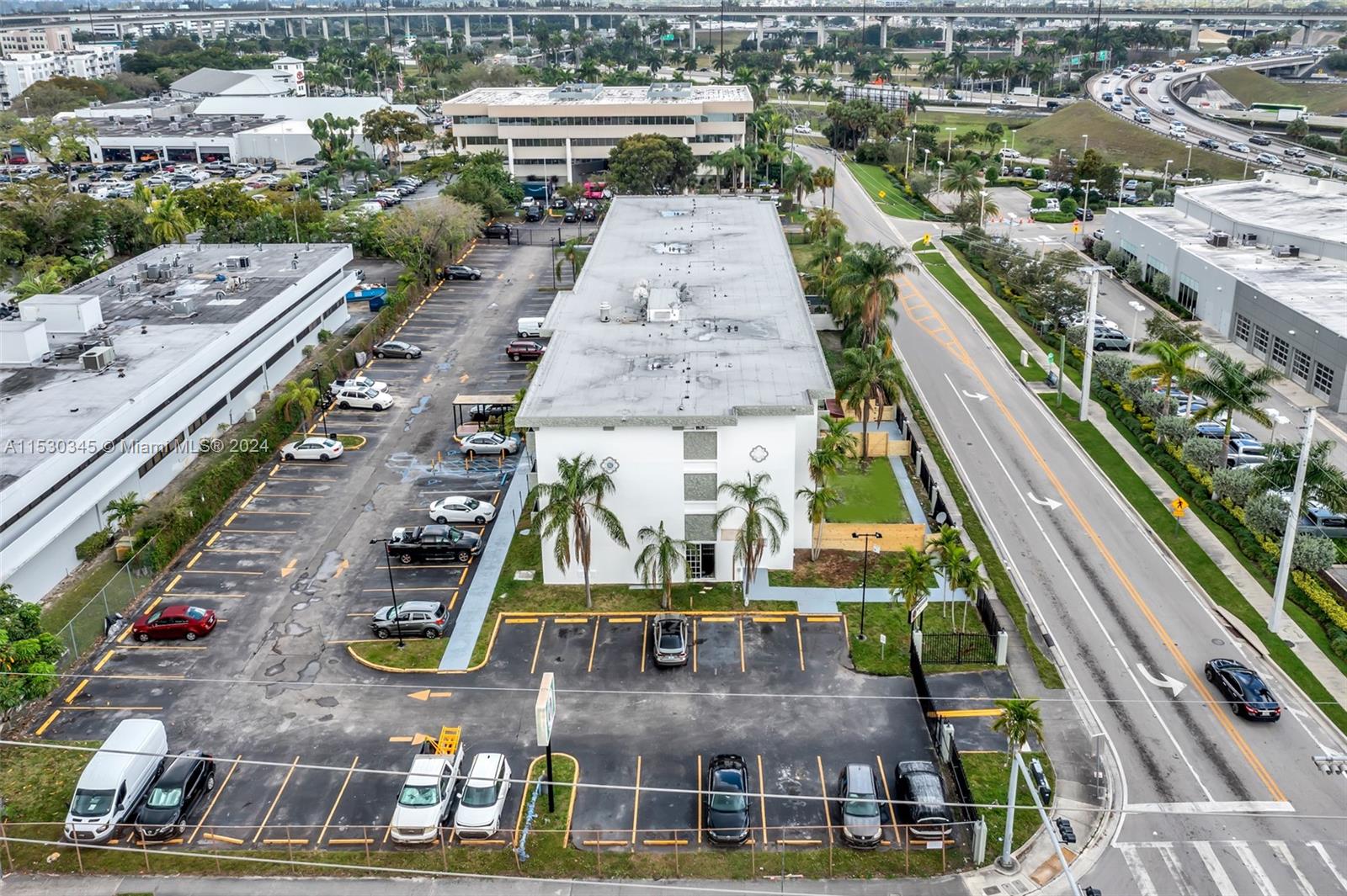 16450 NW 2nd Ave 411, Miami, Florida 33169, 1 Bedroom Bedrooms, ,1 BathroomBathrooms,Residential,For Sale,16450 NW 2nd Ave 411,A11530345