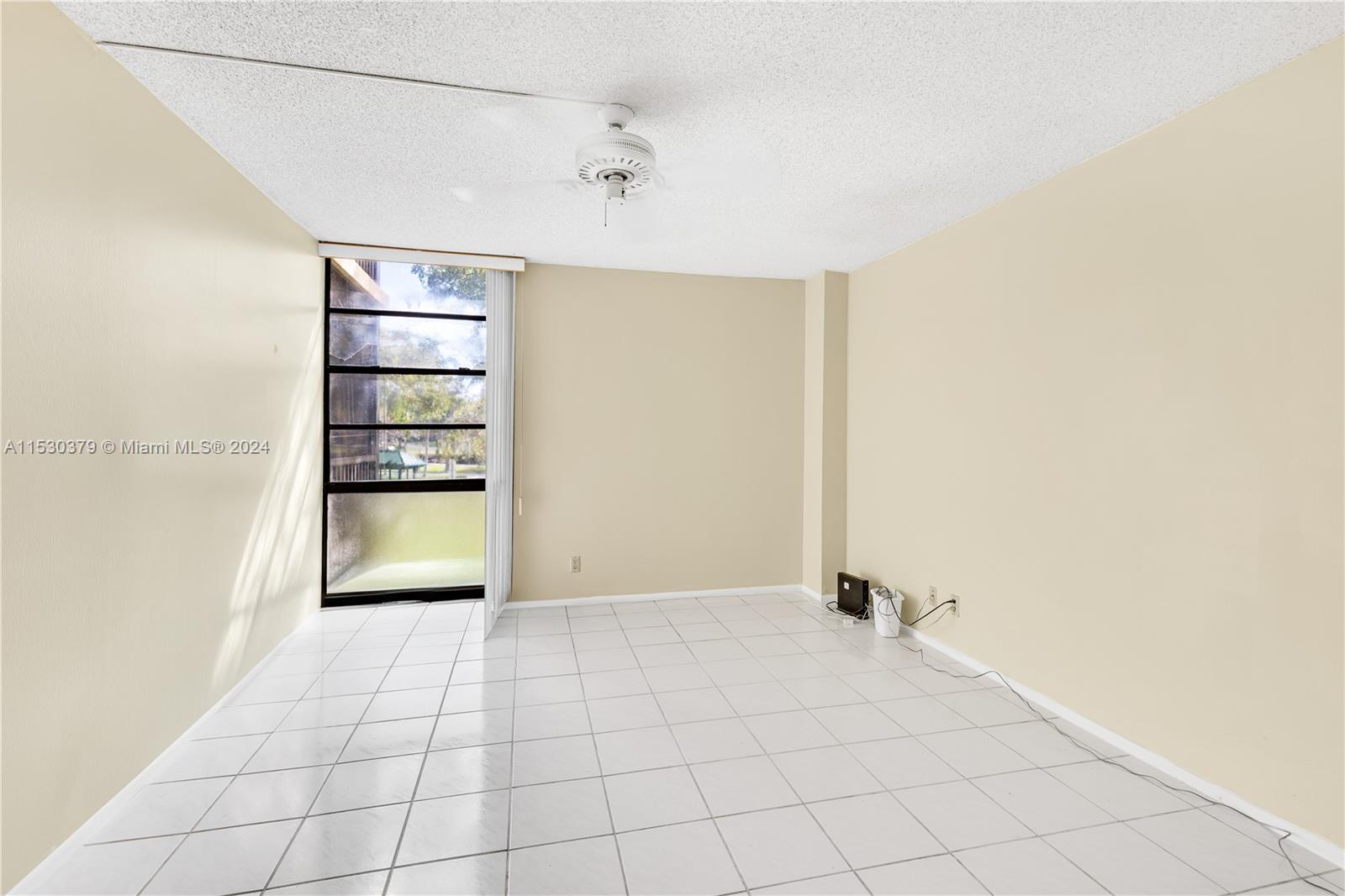 3301 N Country Club Dr 209, Aventura, Florida 33180, 1 Bedroom Bedrooms, ,1 BathroomBathrooms,Residential,For Sale,3301 N Country Club Dr 209,A11530379