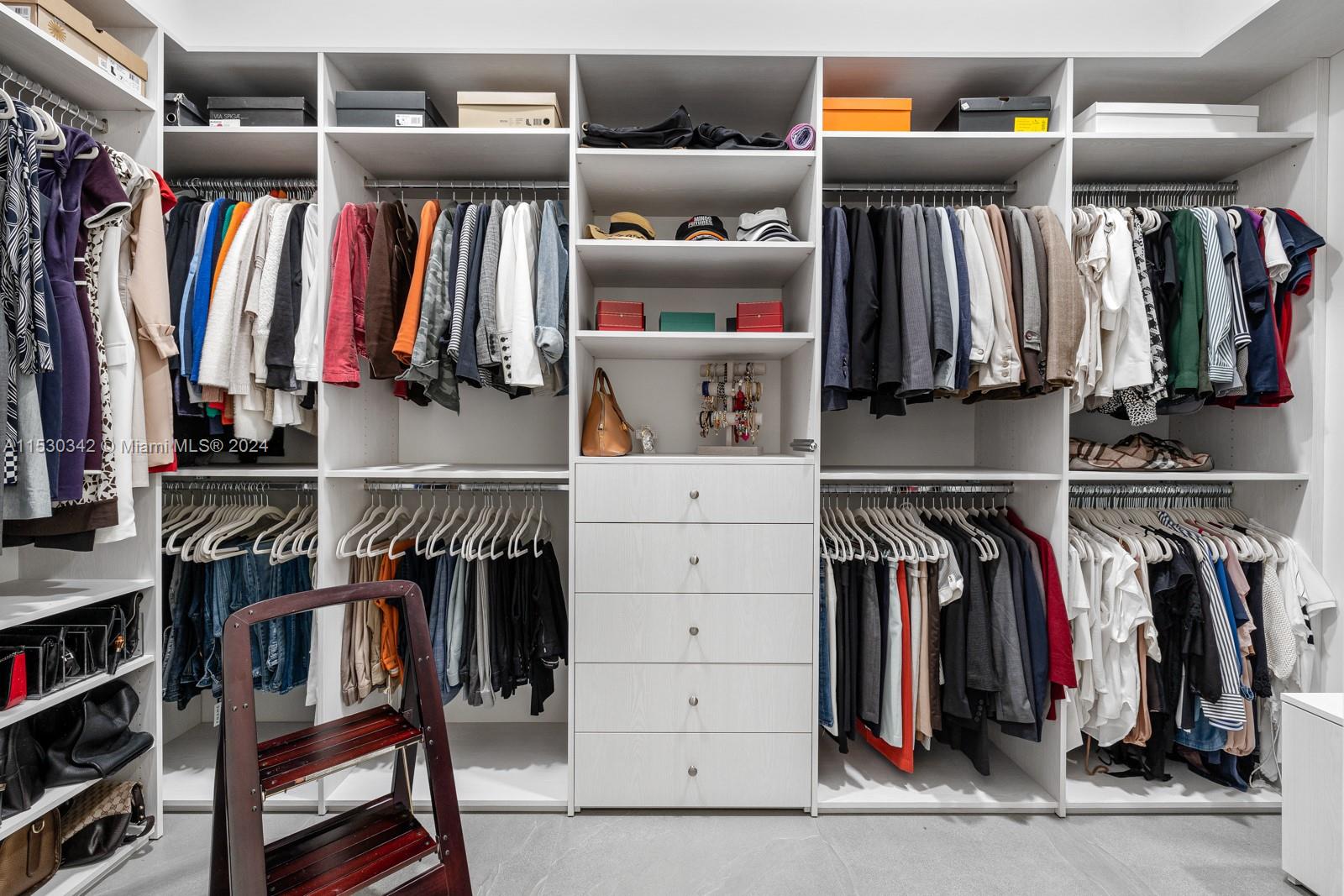 10325 69th Ave, Pinecrest, FL, 33156 United States, 5 Bedrooms Bedrooms, ,5 BathroomsBathrooms,Residential,For Sale,69th Ave,A11530342