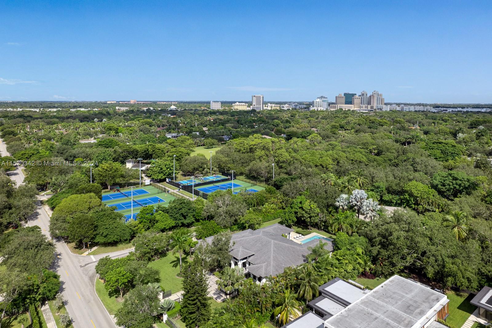 10325 69th Ave, Pinecrest, FL, 33156 United States, 5 Bedrooms Bedrooms, ,5 BathroomsBathrooms,Residential,For Sale,69th Ave,A11530342