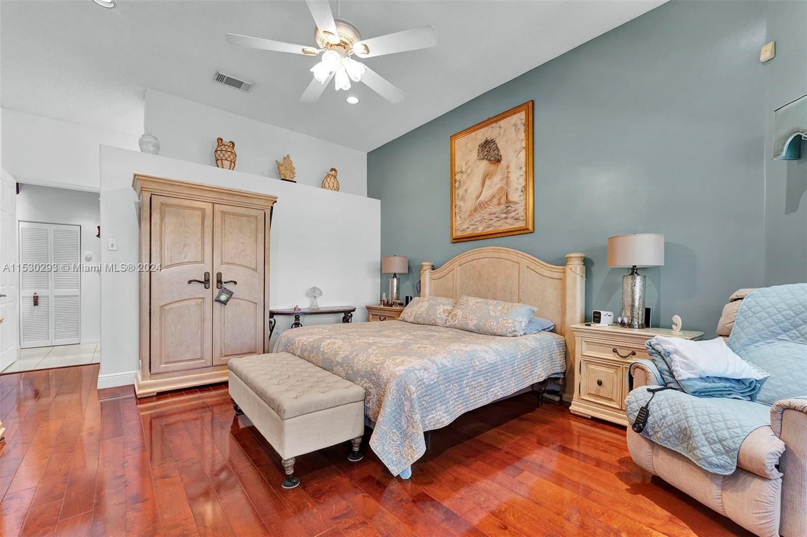 Listing Photo 15