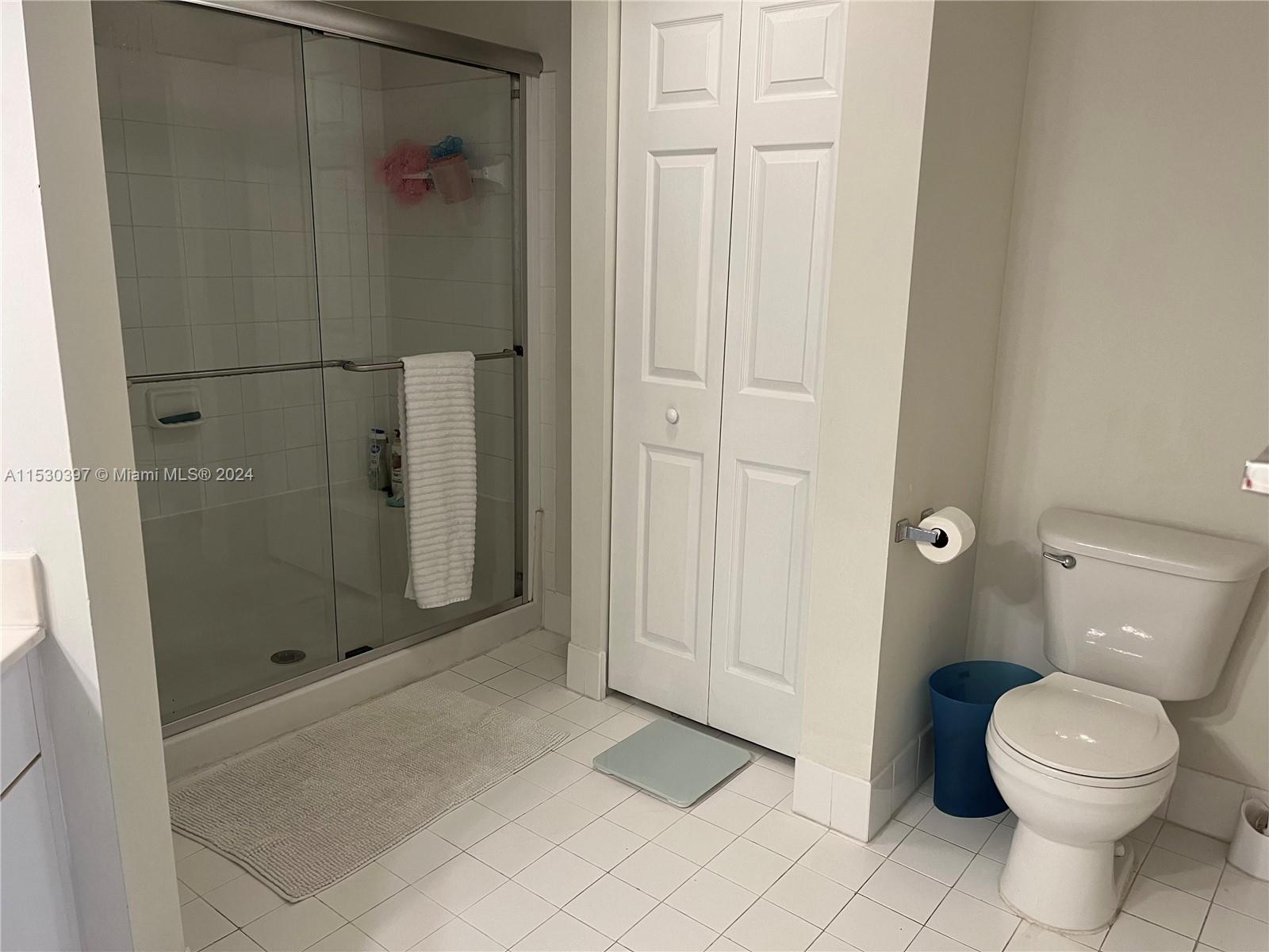 17100 Bay Rd, Sunny Isles Beach, FL, 33160 United States, 2 Bedrooms Bedrooms, ,2 BathroomsBathrooms,Residential,For Sale,Bay Rd,A11530397