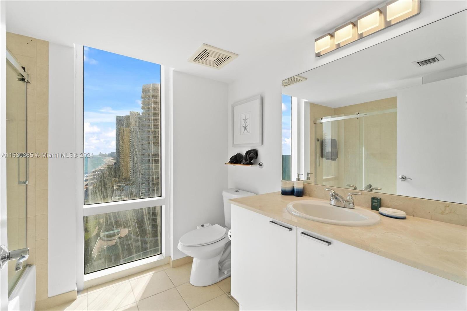 16699 Collins Ave 1902, Sunny Isles Beach, Florida 33160, 2 Bedrooms Bedrooms, ,2 BathroomsBathrooms,Residentiallease,For Rent,16699 Collins Ave 1902,A11530385