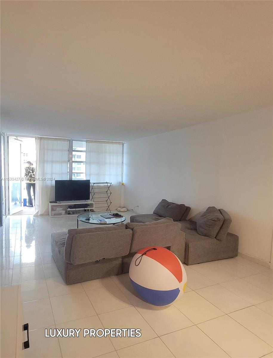 251 174th St, Sunny Isles Beach, FL, 33160 United States, 2 Bedrooms Bedrooms, ,2 BathroomsBathrooms,Residential,For Sale,174th St,A11530427