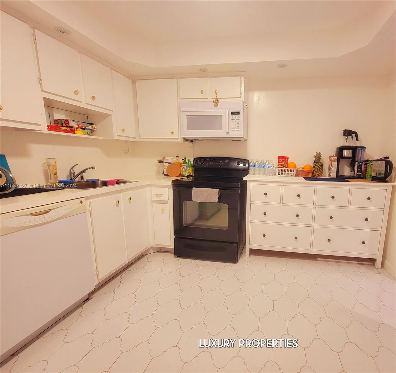 251 174th St, Sunny Isles Beach, FL, 33160 United States, 2 Bedrooms Bedrooms, ,2 BathroomsBathrooms,Residential,For Sale,174th St,A11530427