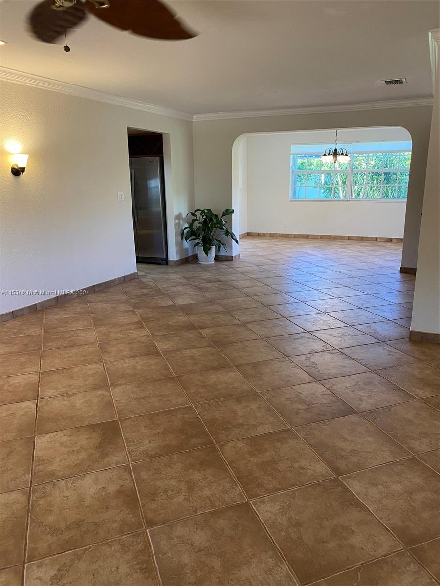 1109 NE 4th St, Hallandale Beach, Florida 33009, 3 Bedrooms Bedrooms, ,2 BathroomsBathrooms,Residentiallease,For Rent,1109 NE 4th St,A11530248