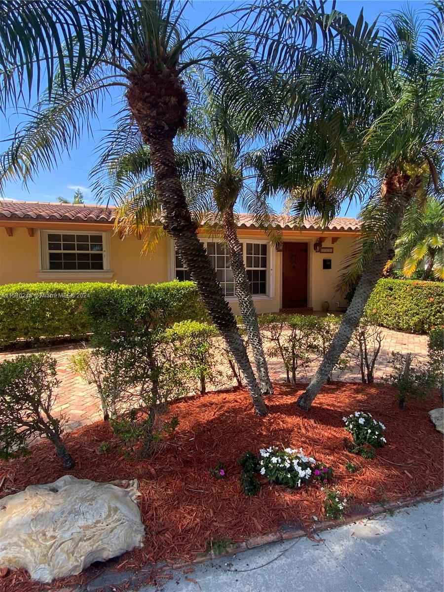 1109 NE 4th St, Hallandale Beach, Florida 33009, 3 Bedrooms Bedrooms, ,2 BathroomsBathrooms,Residentiallease,For Rent,1109 NE 4th St,A11530248