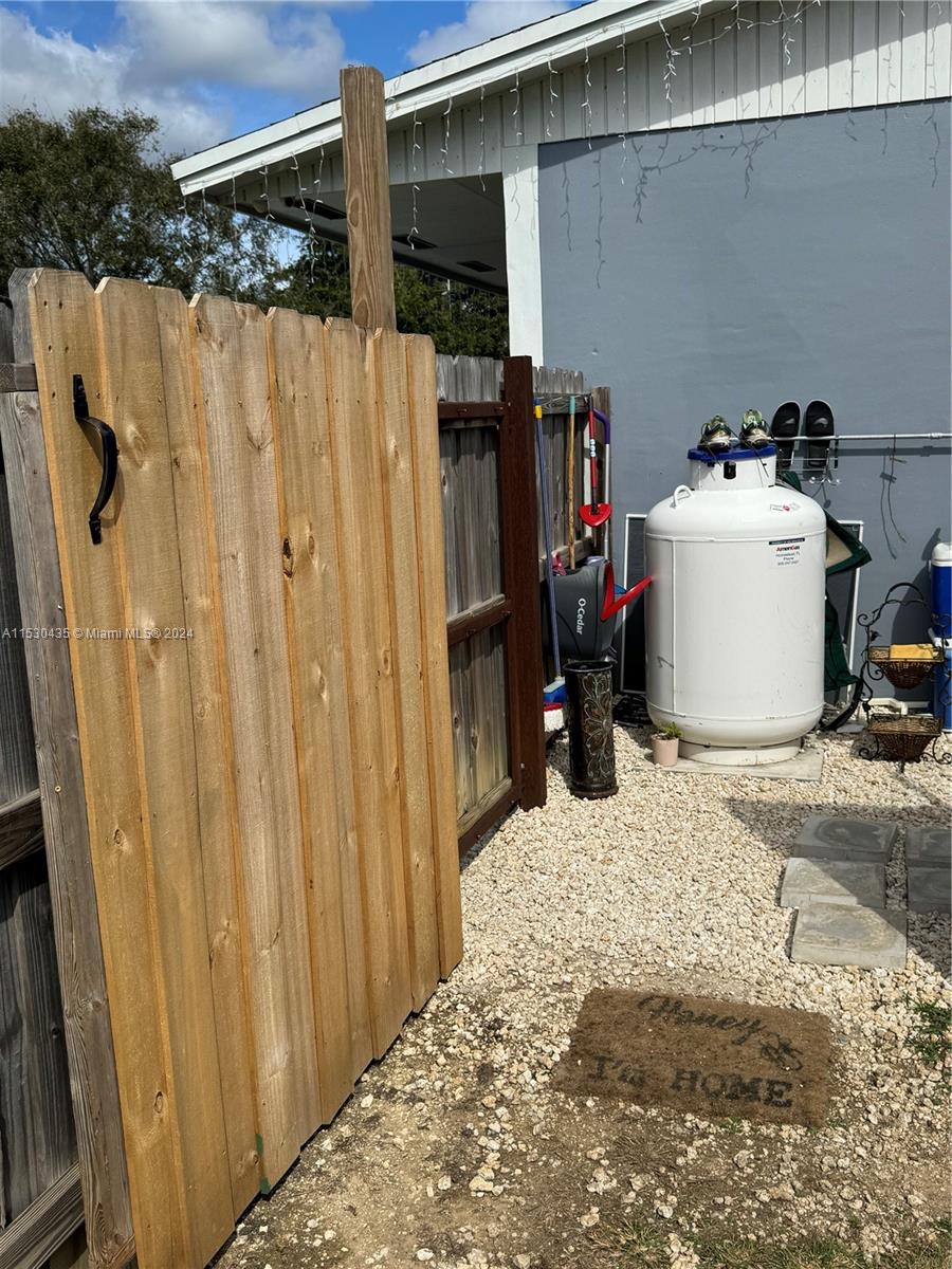 27645 SW 163rd Ave, Homestead, Florida 33031, 3 Bedrooms Bedrooms, ,2 BathroomsBathrooms,Residential,For Sale,27645 SW 163rd Ave,A11530435