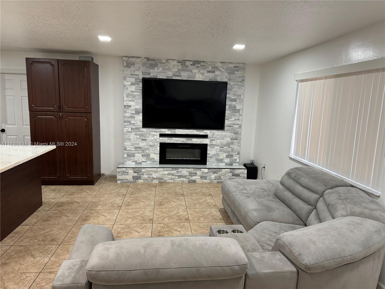 27645 SW 163rd Ave, Homestead, Florida 33031, 3 Bedrooms Bedrooms, ,2 BathroomsBathrooms,Residential,For Sale,27645 SW 163rd Ave,A11530435