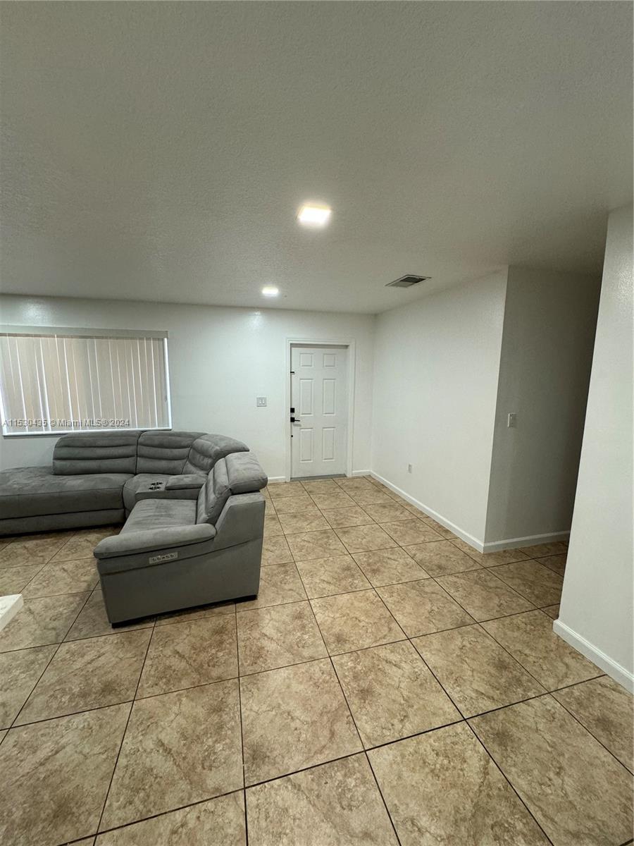 27645 SW 163rd Ave, Homestead, Florida 33031, 3 Bedrooms Bedrooms, ,2 BathroomsBathrooms,Residential,For Sale,27645 SW 163rd Ave,A11530435