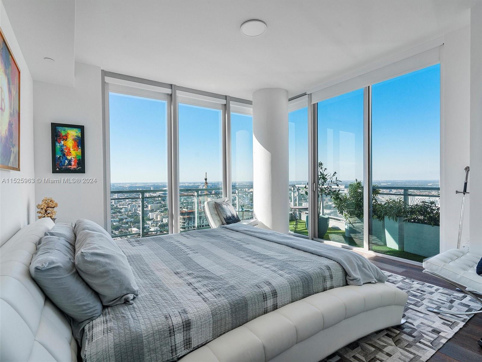 92 SW SW 3rd Street PH5209, Miami, Florida 33130, 3 Bedrooms Bedrooms, ,2 BathroomsBathrooms,Residential,For Sale,92 SW SW 3rd Street PH5209,A11525963