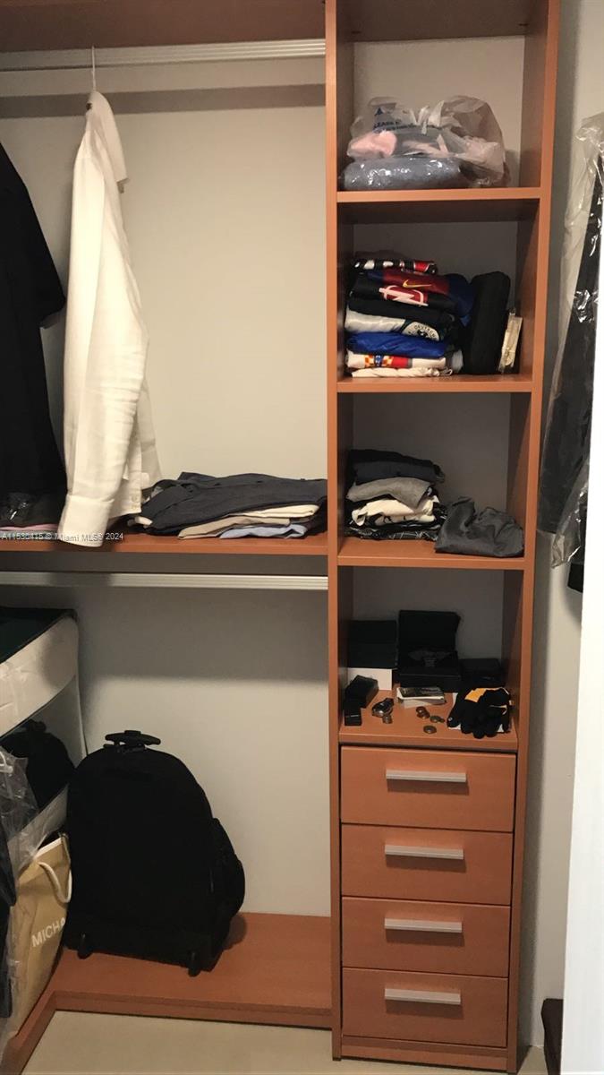 3300 NE 192nd St 1109, Aventura, Florida 33180, 2 Bedrooms Bedrooms, ,2 BathroomsBathrooms,Residentiallease,For Rent,3300 NE 192nd St 1109,A11530415