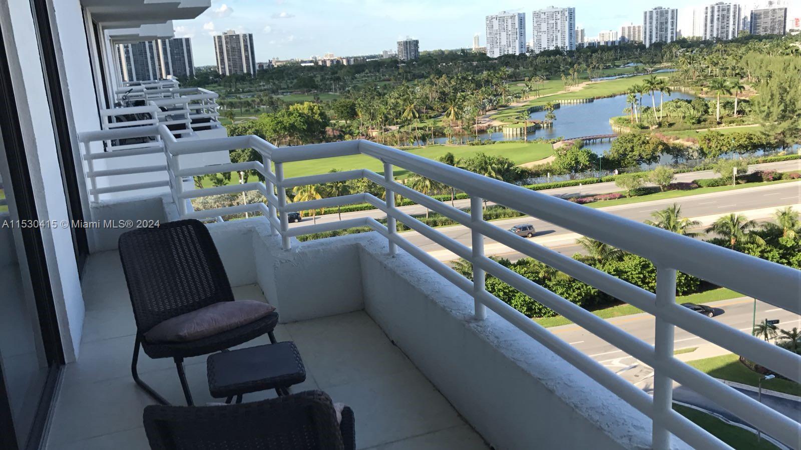 3300 NE 192nd St 1109, Aventura, Florida 33180, 2 Bedrooms Bedrooms, ,2 BathroomsBathrooms,Residentiallease,For Rent,3300 NE 192nd St 1109,A11530415