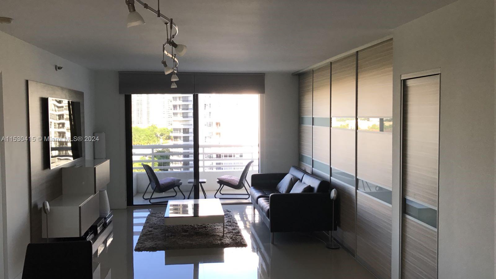 3300 NE 192nd St 1109, Aventura, Florida 33180, 2 Bedrooms Bedrooms, ,2 BathroomsBathrooms,Residentiallease,For Rent,3300 NE 192nd St 1109,A11530415
