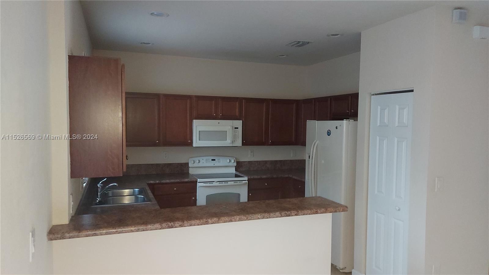 11378 SW 234th St, Homestead, Florida 33032, 3 Bedrooms Bedrooms, ,2 BathroomsBathrooms,Residential,For Sale,11378 SW 234th St,A11526569