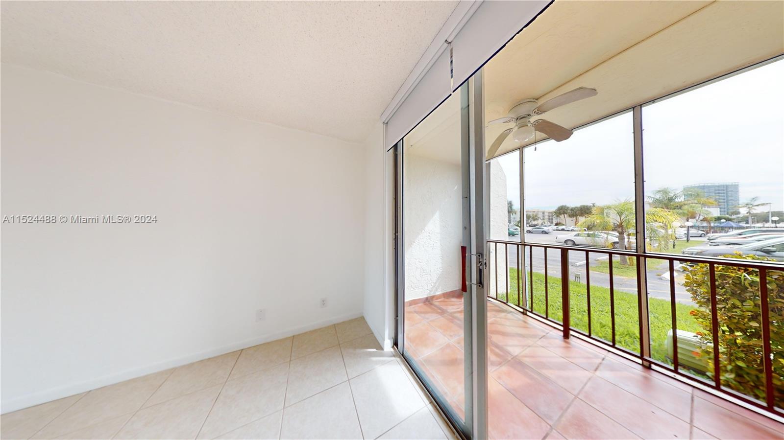 2000 Atlantic Shores Blvd 120, Hallandale Beach, Florida 33009, 2 Bedrooms Bedrooms, ,2 BathroomsBathrooms,Residentiallease,For Rent,2000 Atlantic Shores Blvd 120,A11524488