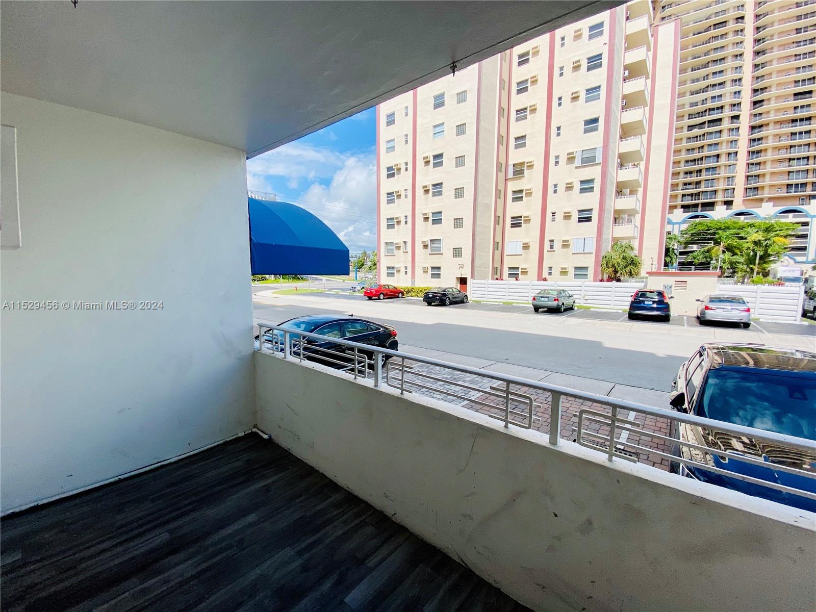 2900 Banyan St 104, Fort Lauderdale, Florida 33316, 1 Bedroom Bedrooms, ,1 BathroomBathrooms,Residentiallease,For Rent,2900 Banyan St 104,A11529456