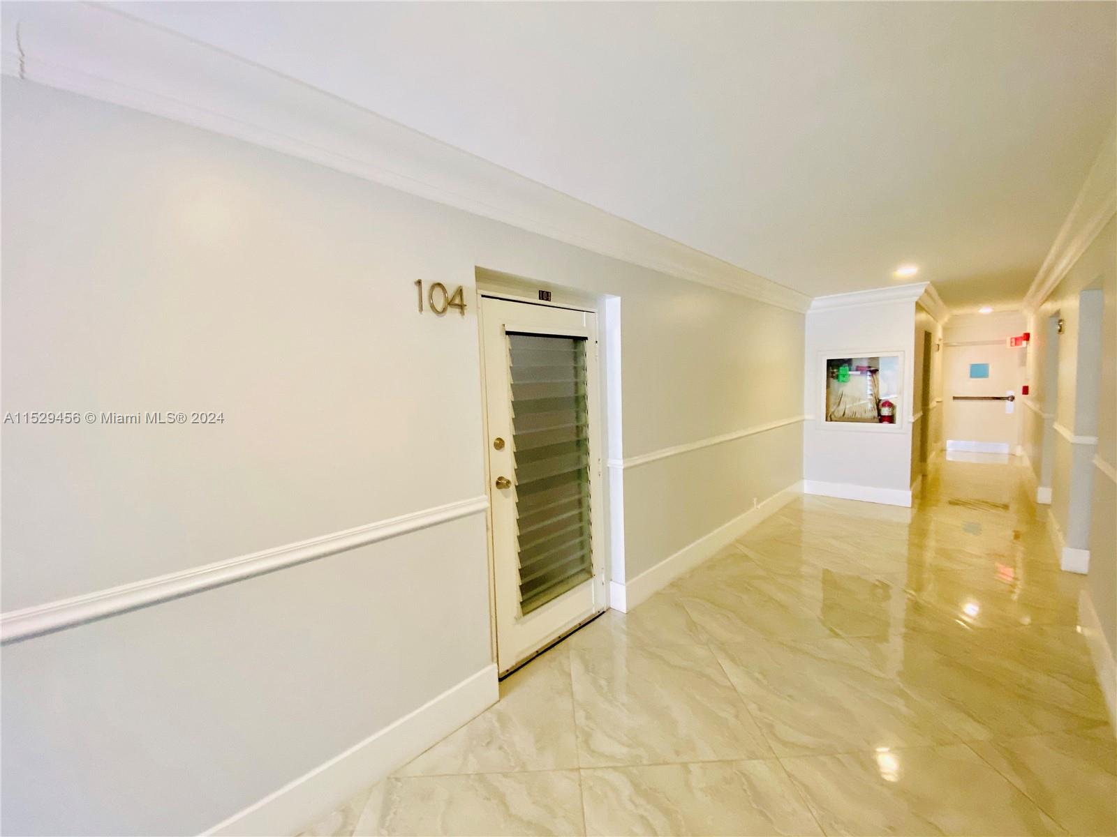 2900 Banyan St 104, Fort Lauderdale, Florida 33316, 1 Bedroom Bedrooms, ,1 BathroomBathrooms,Residentiallease,For Rent,2900 Banyan St 104,A11529456