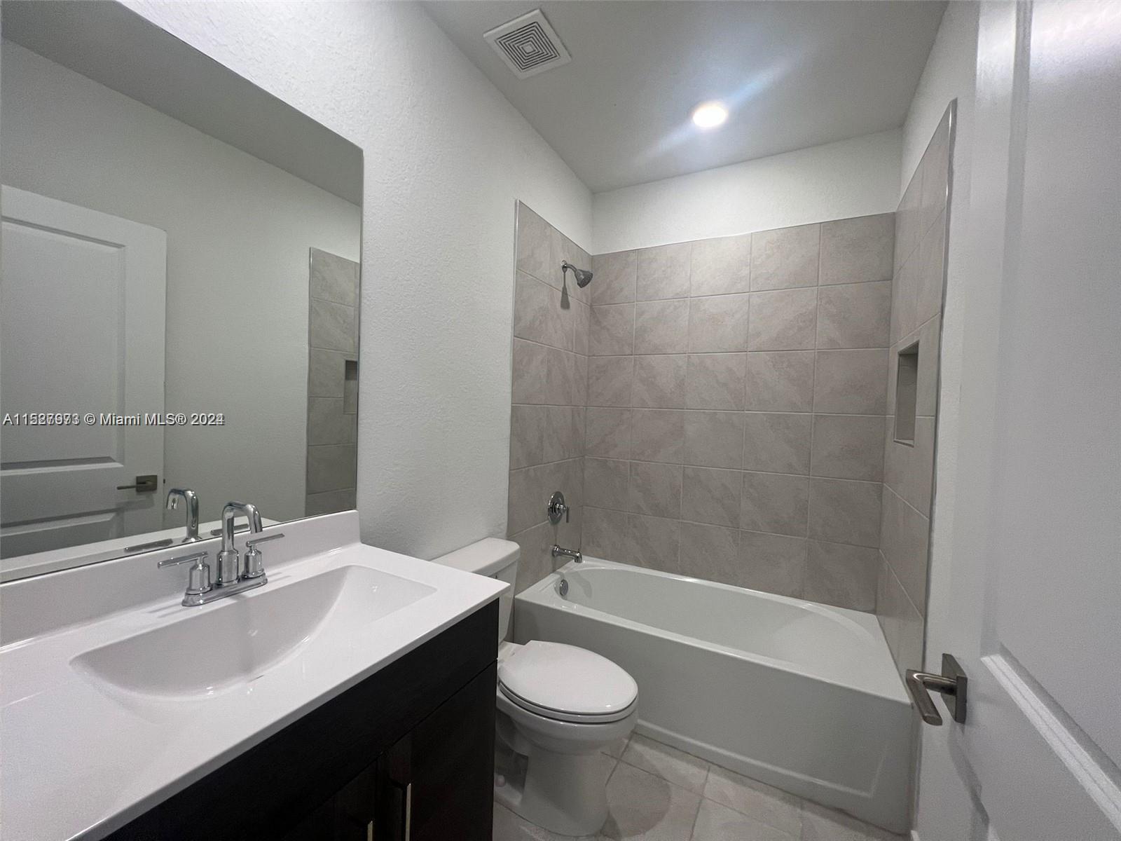 769 SE 17th Ct 769, Homestead, Florida 33034, 3 Bedrooms Bedrooms, ,2 BathroomsBathrooms,Residential,For Sale,769 SE 17th Ct 769,A11527973