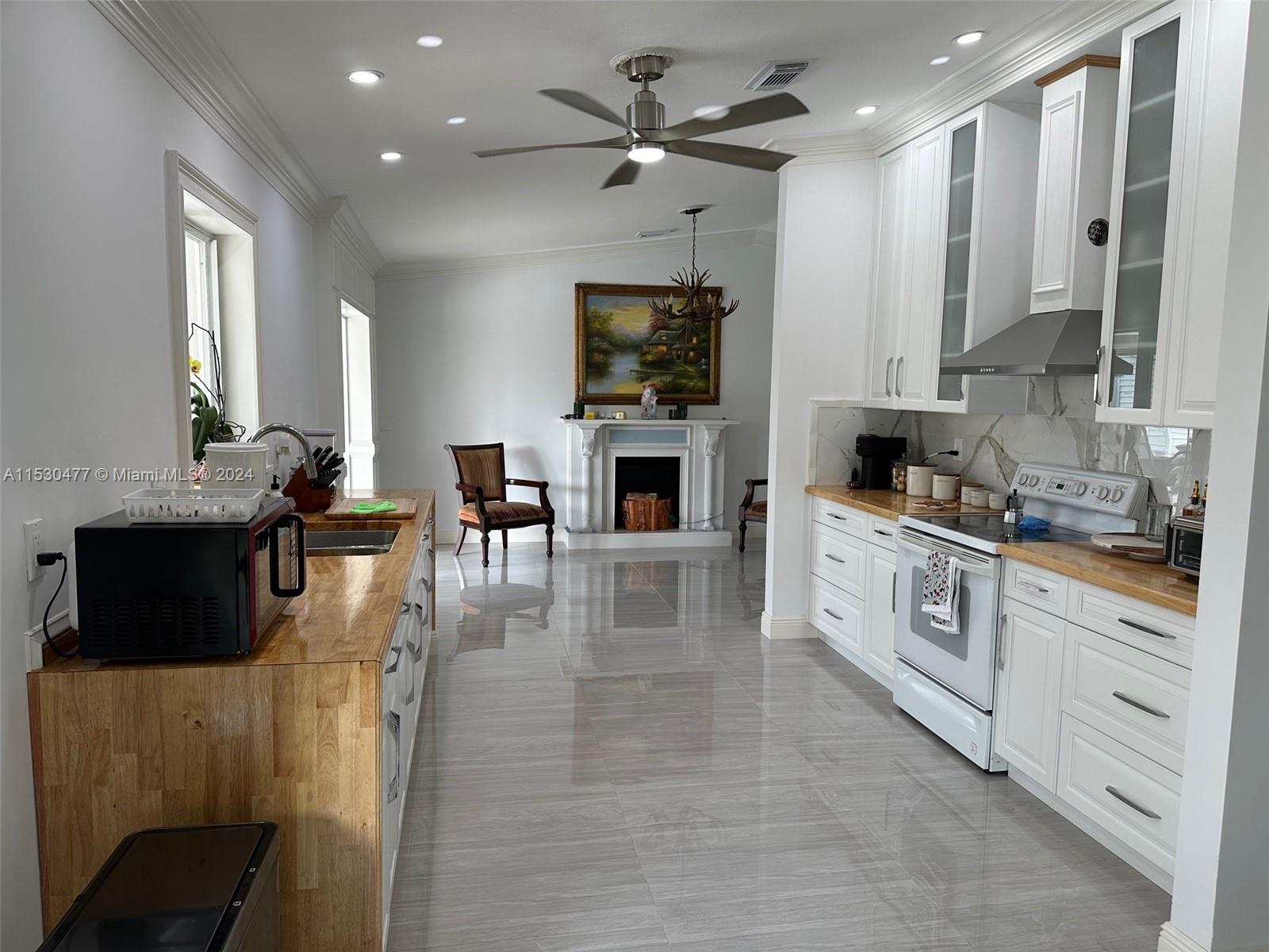 22024 SW 125th Ave, Miami, Florida 33170, 3 Bedrooms Bedrooms, ,2 BathroomsBathrooms,Residential,For Sale,22024 SW 125th Ave,A11530477