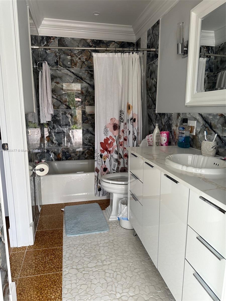 22024 SW 125th Ave, Miami, Florida 33170, 3 Bedrooms Bedrooms, ,2 BathroomsBathrooms,Residential,For Sale,22024 SW 125th Ave,A11530477