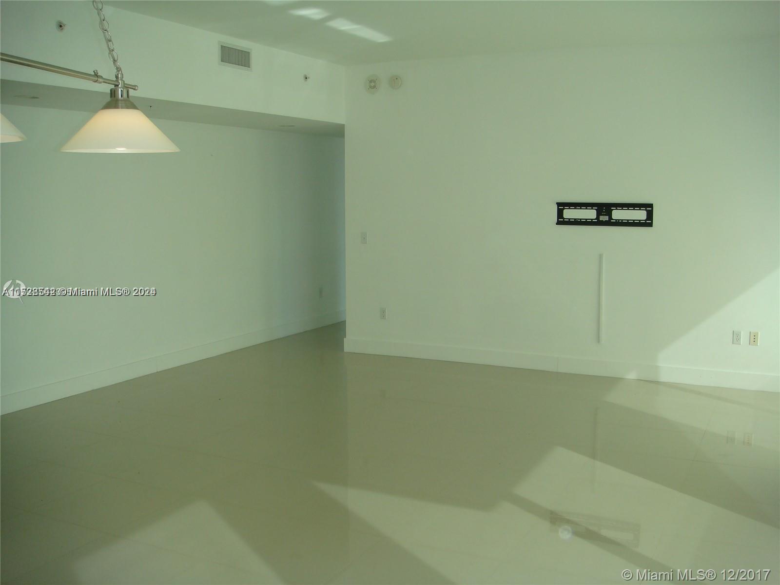 244 Biscayne Blvd 4307, Miami, Florida 33132, 2 Bedrooms Bedrooms, ,2 BathroomsBathrooms,Residentiallease,For Rent,244 Biscayne Blvd 4307,A11528542