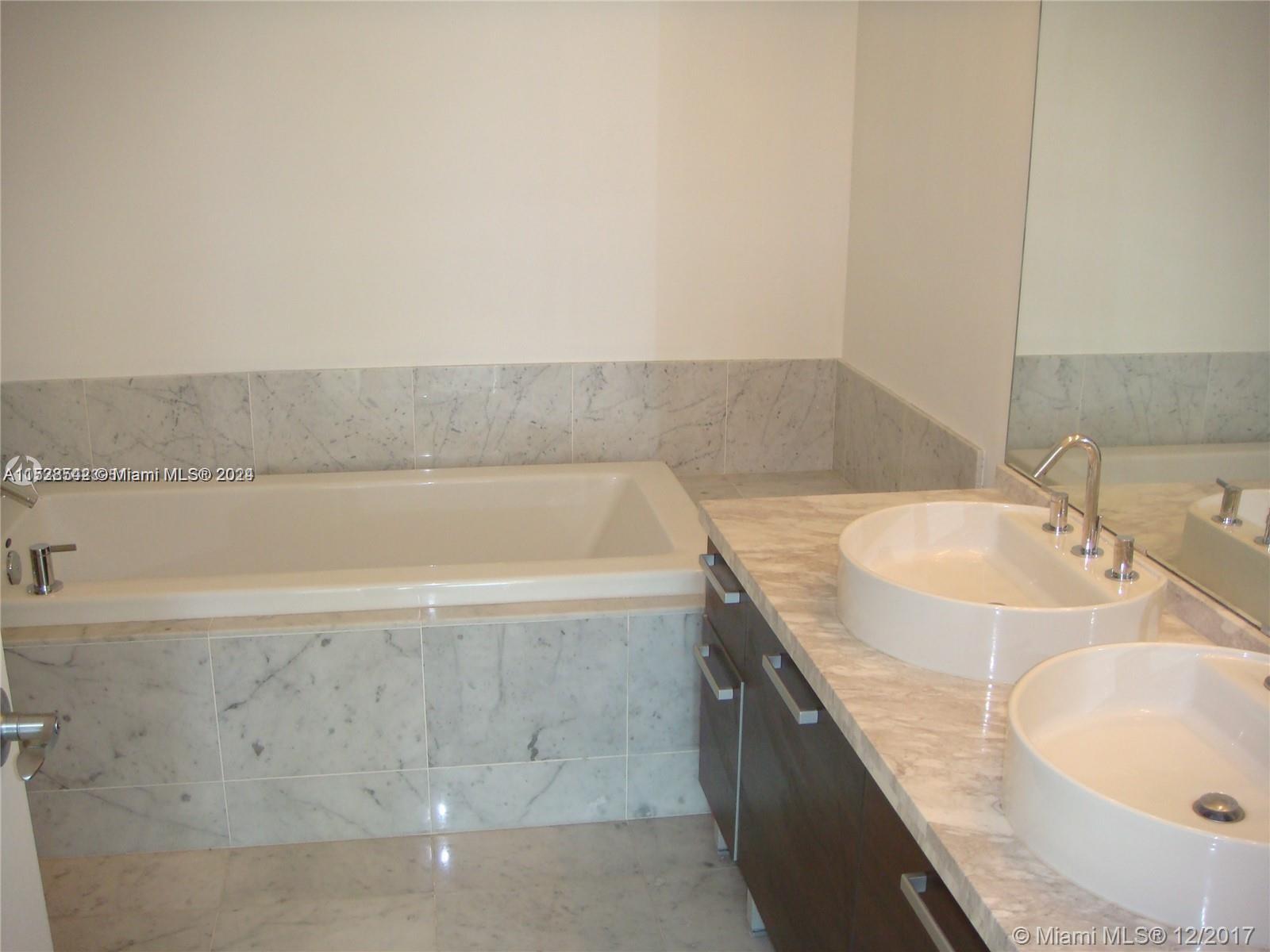 244 Biscayne Blvd 4307, Miami, Florida 33132, 2 Bedrooms Bedrooms, ,2 BathroomsBathrooms,Residentiallease,For Rent,244 Biscayne Blvd 4307,A11528542