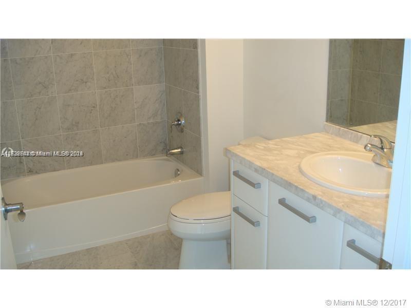 244 Biscayne Blvd 4307, Miami, Florida 33132, 2 Bedrooms Bedrooms, ,2 BathroomsBathrooms,Residentiallease,For Rent,244 Biscayne Blvd 4307,A11528542