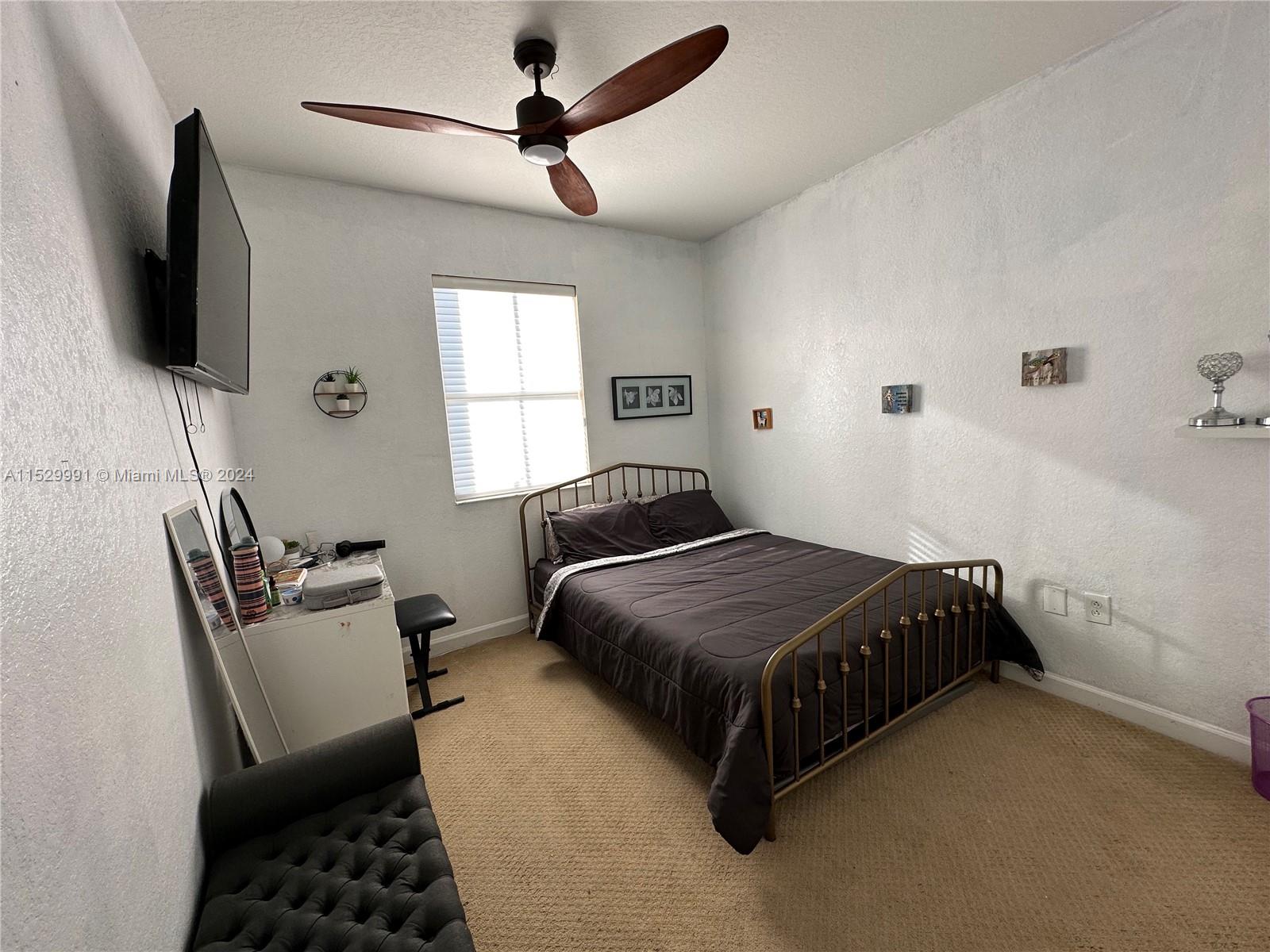 229 NE 36th Ter 0, Homestead, Florida 33033, 3 Bedrooms Bedrooms, ,2 BathroomsBathrooms,Residentiallease,For Rent,229 NE 36th Ter 0,A11529991