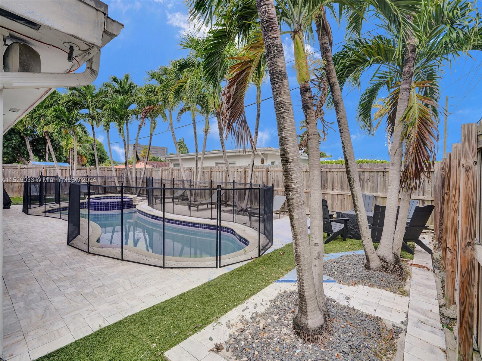 925 NE 6th St 0, Hallandale Beach, Florida 33009, 4 Bedrooms Bedrooms, ,3 BathroomsBathrooms,Residentiallease,For Rent,925 NE 6th St 0,A11529033