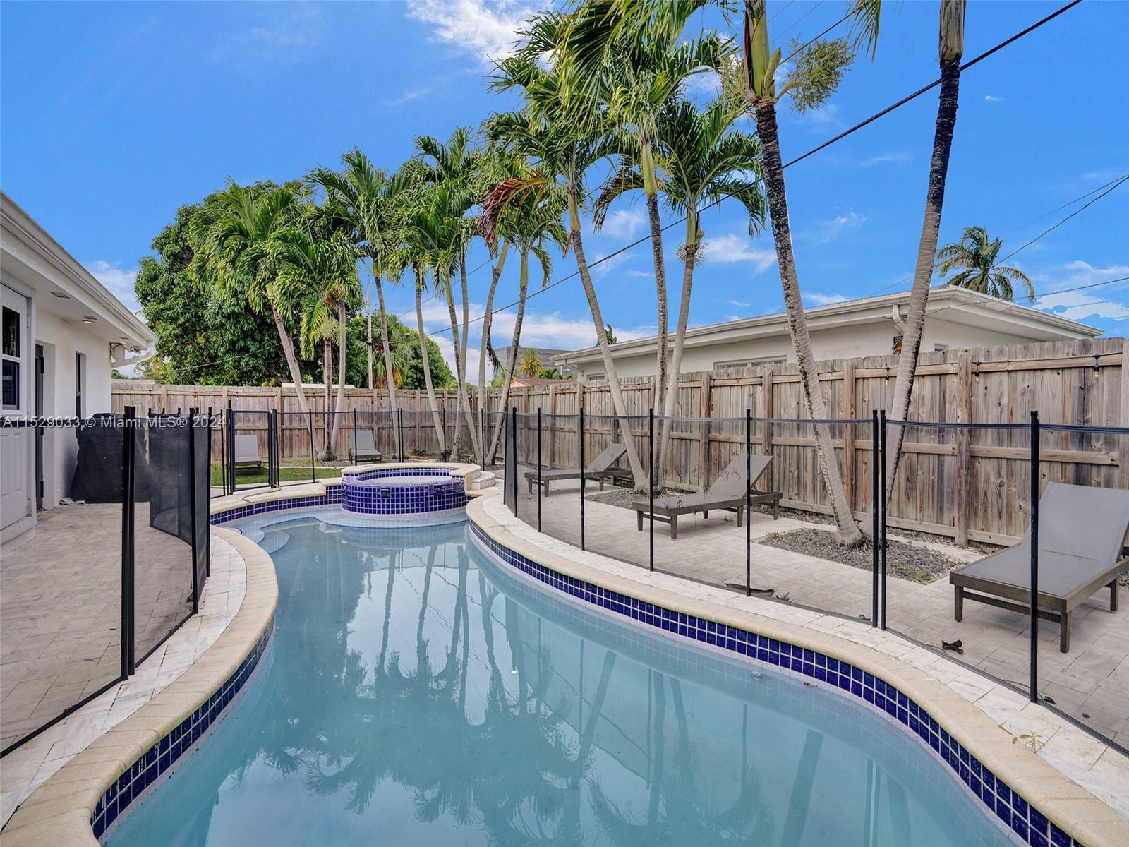 925 NE 6th St 0, Hallandale Beach, Florida 33009, 4 Bedrooms Bedrooms, ,3 BathroomsBathrooms,Residentiallease,For Rent,925 NE 6th St 0,A11529033