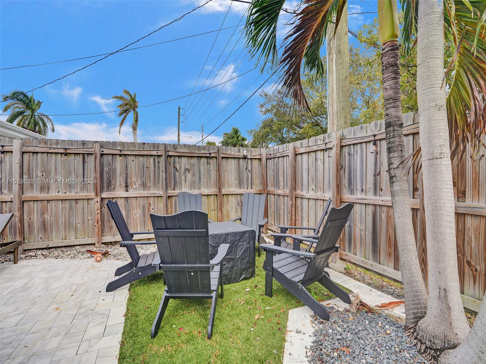 925 NE 6th St 0, Hallandale Beach, Florida 33009, 4 Bedrooms Bedrooms, ,3 BathroomsBathrooms,Residentiallease,For Rent,925 NE 6th St 0,A11529033