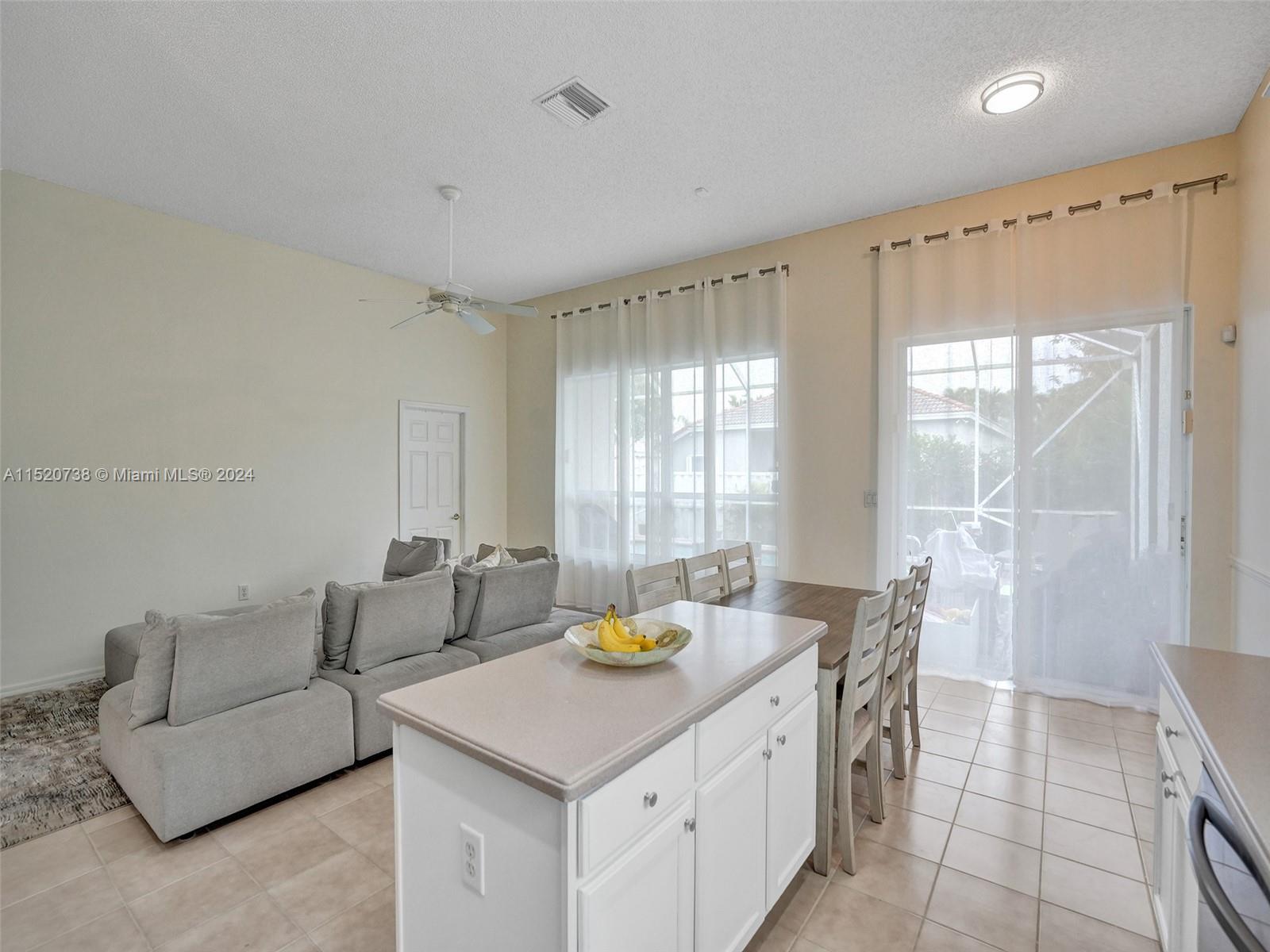 14207 18th Mnr, Pembroke Pines, FL, 33028 United States, 3 Bedrooms Bedrooms, ,2 BathroomsBathrooms,Residential,For Sale,18th Mnr,A11520738