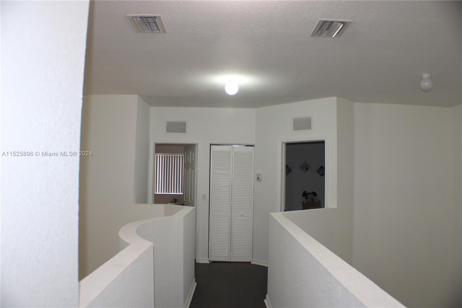 2425 SE 19th St 2425, Homestead, Florida 33035, 3 Bedrooms Bedrooms, ,2 BathroomsBathrooms,Residential,For Sale,2425 SE 19th St 2425,A11525896