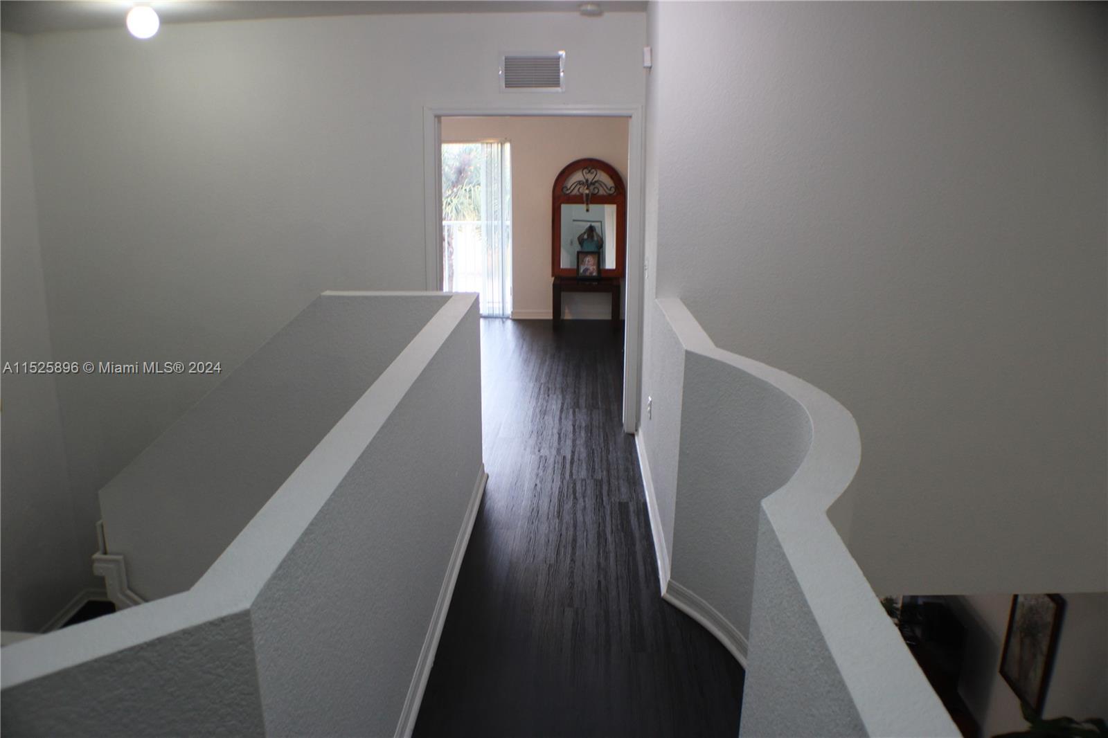 2425 SE 19th St 2425, Homestead, Florida 33035, 3 Bedrooms Bedrooms, ,2 BathroomsBathrooms,Residential,For Sale,2425 SE 19th St 2425,A11525896