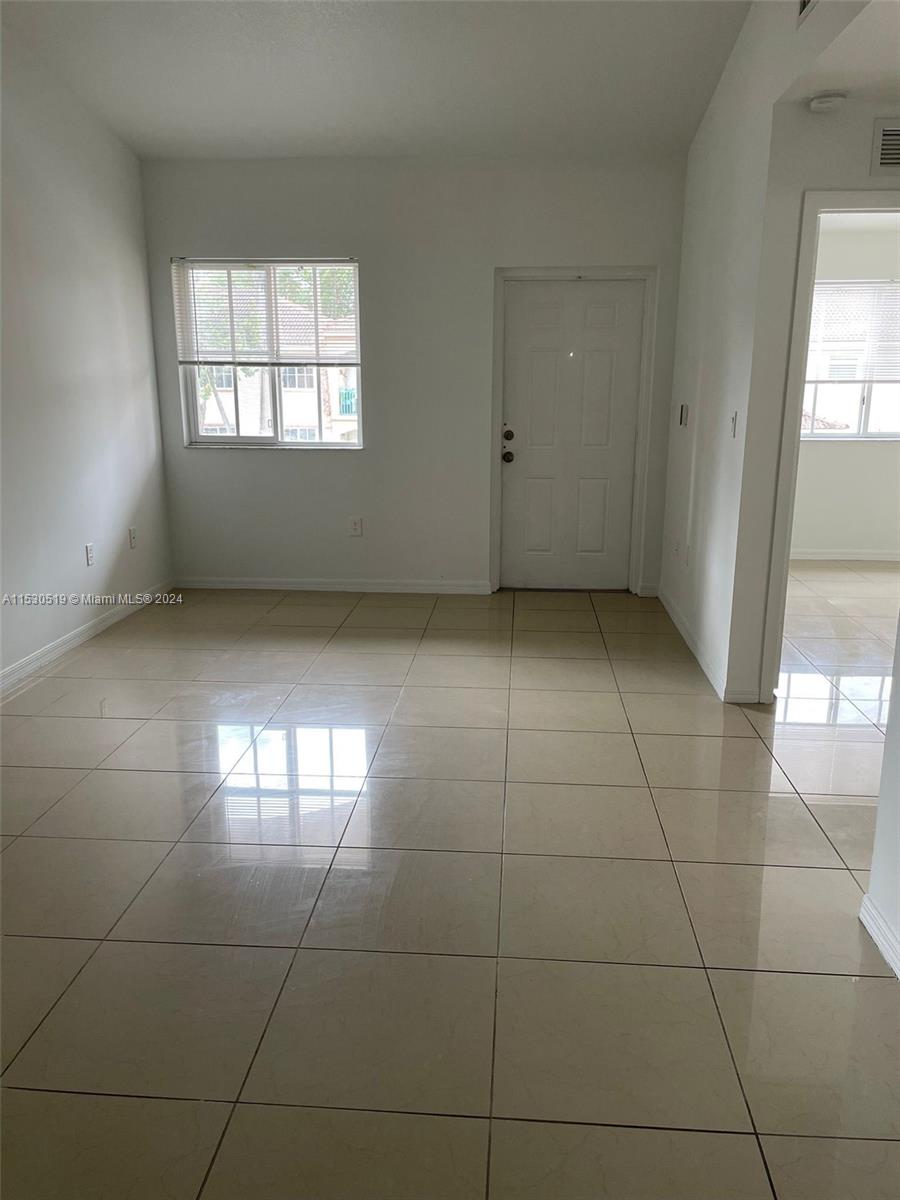 2901 SE 13th Rd 204-41, Homestead, Florida 33035, 2 Bedrooms Bedrooms, ,2 BathroomsBathrooms,Residentiallease,For Rent,2901 SE 13th Rd 204-41,A11530519