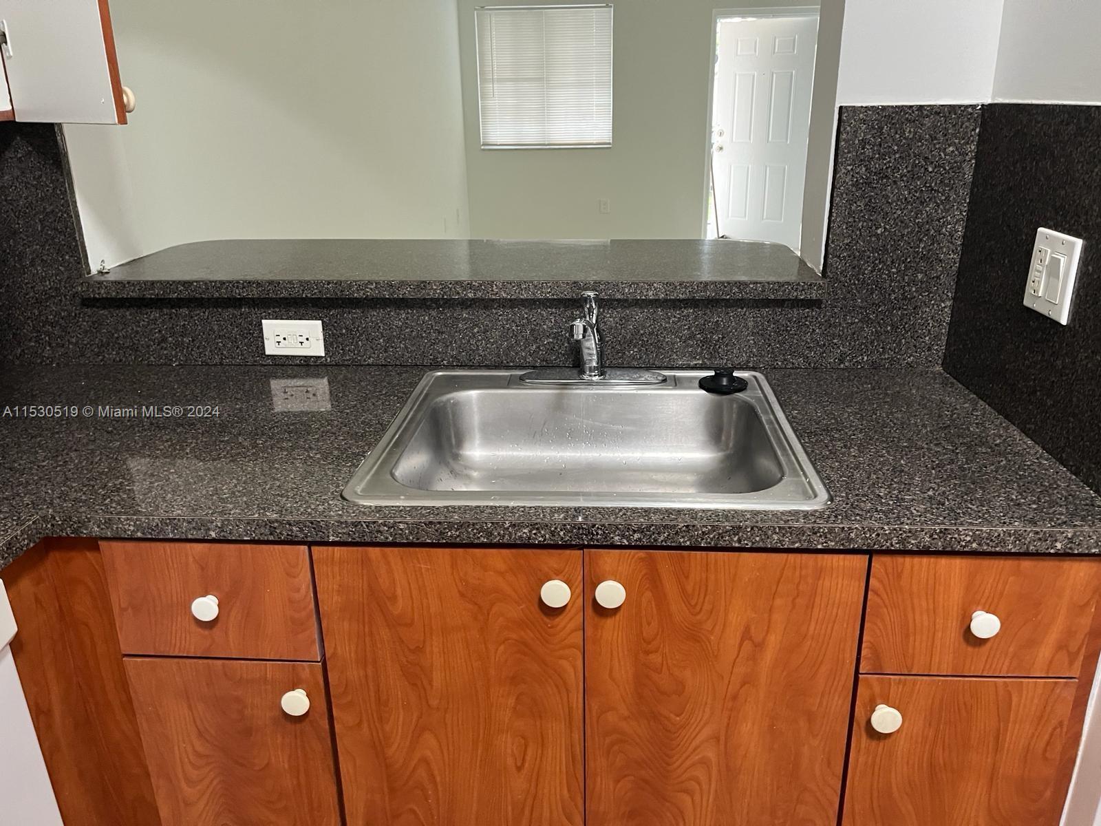 2901 SE 13th Rd 204-41, Homestead, Florida 33035, 2 Bedrooms Bedrooms, ,2 BathroomsBathrooms,Residentiallease,For Rent,2901 SE 13th Rd 204-41,A11530519