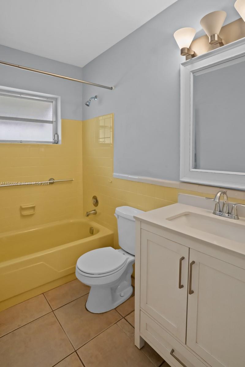 8513 NW 59th St, Tamarac, Florida 33321, 2 Bedrooms Bedrooms, ,2 BathroomsBathrooms,Residential,For Sale,8513 NW 59th St,A11523395