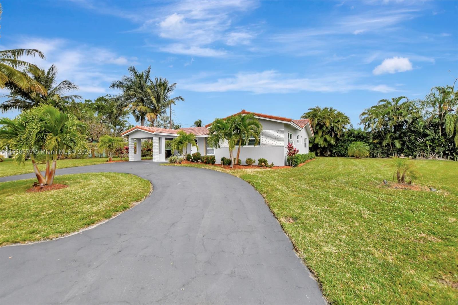 1298 4 Ave, Boca Raton, FL, 33432 United States, 3 Bedrooms Bedrooms, ,2 BathroomsBathrooms,Residential,For Sale,4 Ave,A11530579