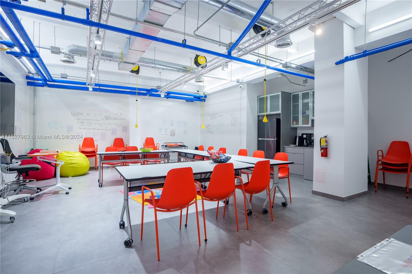 2450 Hollywood Blvd 320/308, Hollywood, Florida 33020, ,Commercialsale,For Sale,2450 Hollywood Blvd 320/308,A11527963