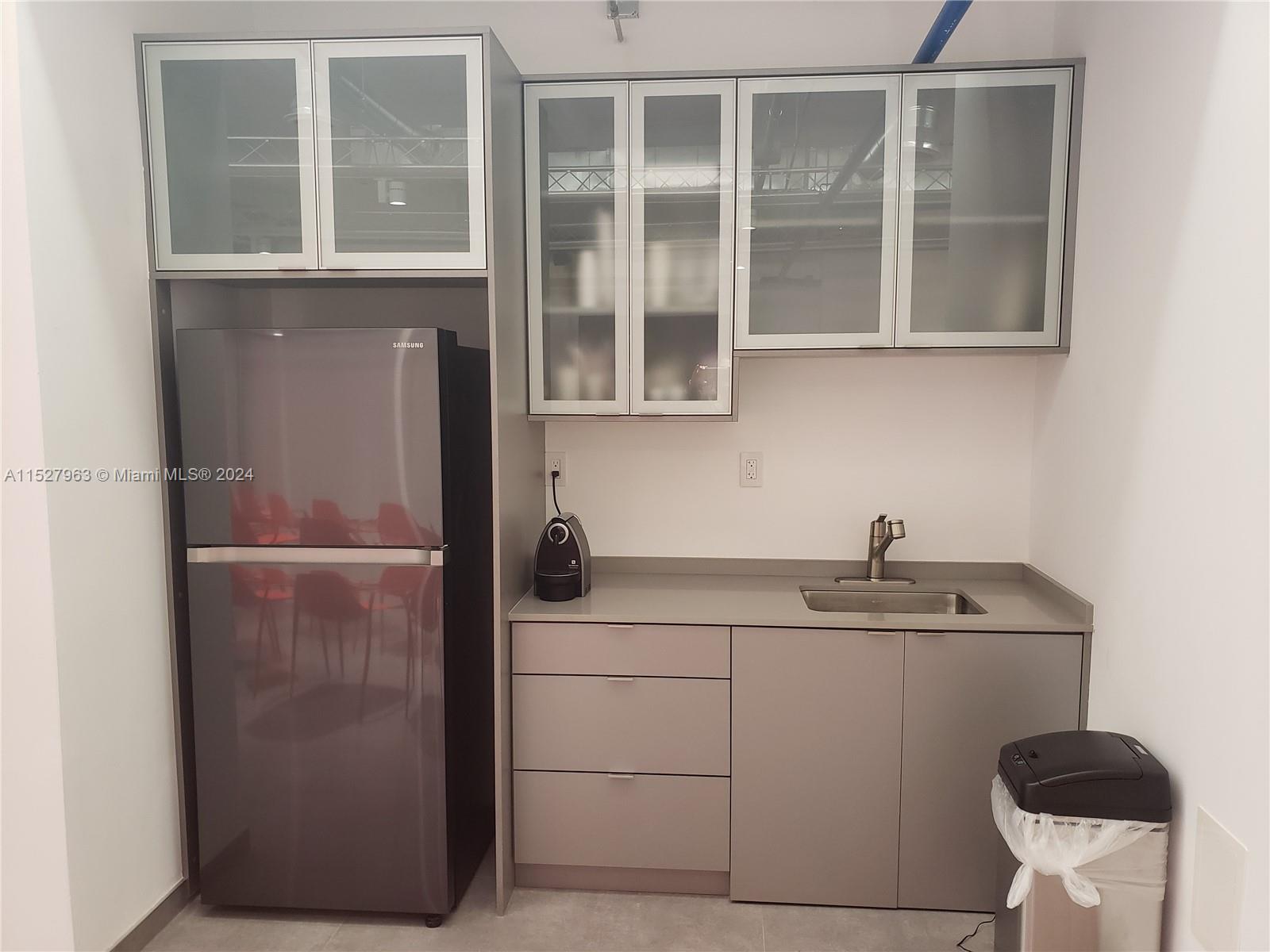 2450 Hollywood Blvd 320/308, Hollywood, Florida 33020, ,Commercialsale,For Sale,2450 Hollywood Blvd 320/308,A11527963