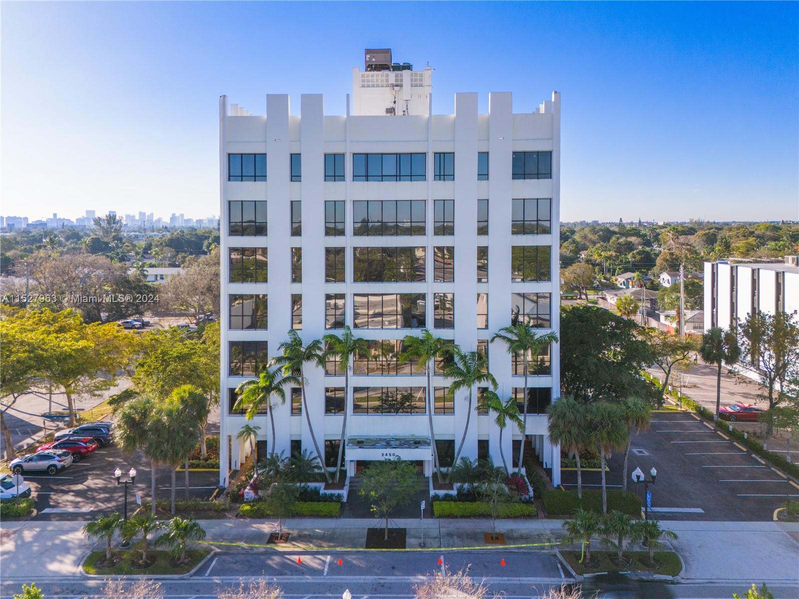 2450 Hollywood Blvd 320/308, Hollywood, Florida 33020, ,Commercialsale,For Sale,2450 Hollywood Blvd 320/308,A11527963
