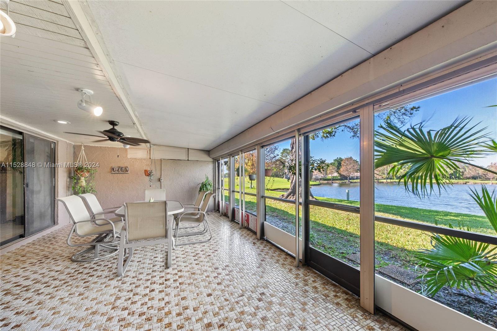 101 Saint Andrews Rd 20-75, Hollywood, Florida 33021, 3 Bedrooms Bedrooms, ,2 BathroomsBathrooms,Residential,For Sale,101 Saint Andrews Rd 20-75,A11528848