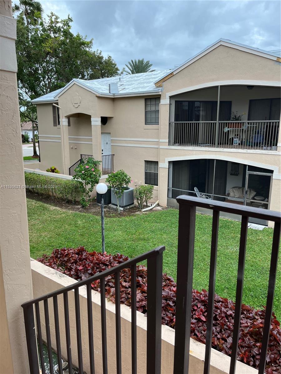 502 158th Ter, Pembroke Pines, FL, 33027 United States, 2 Bedrooms Bedrooms, ,2 BathroomsBathrooms,Residential,For Sale,158th Ter,A11530621