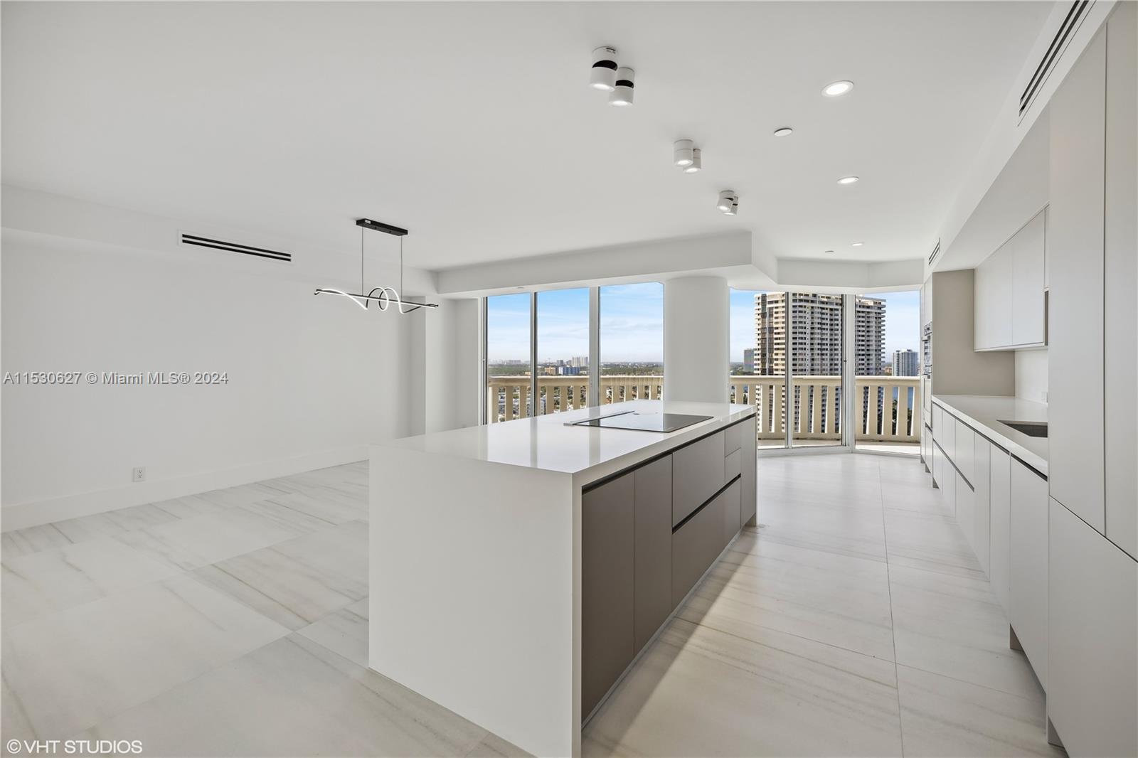 3000 Island Blvd, Aventura, FL, 33160 United States, 3 Bedrooms Bedrooms, ,3 BathroomsBathrooms,Residential,For Sale,Island Blvd,A11530627