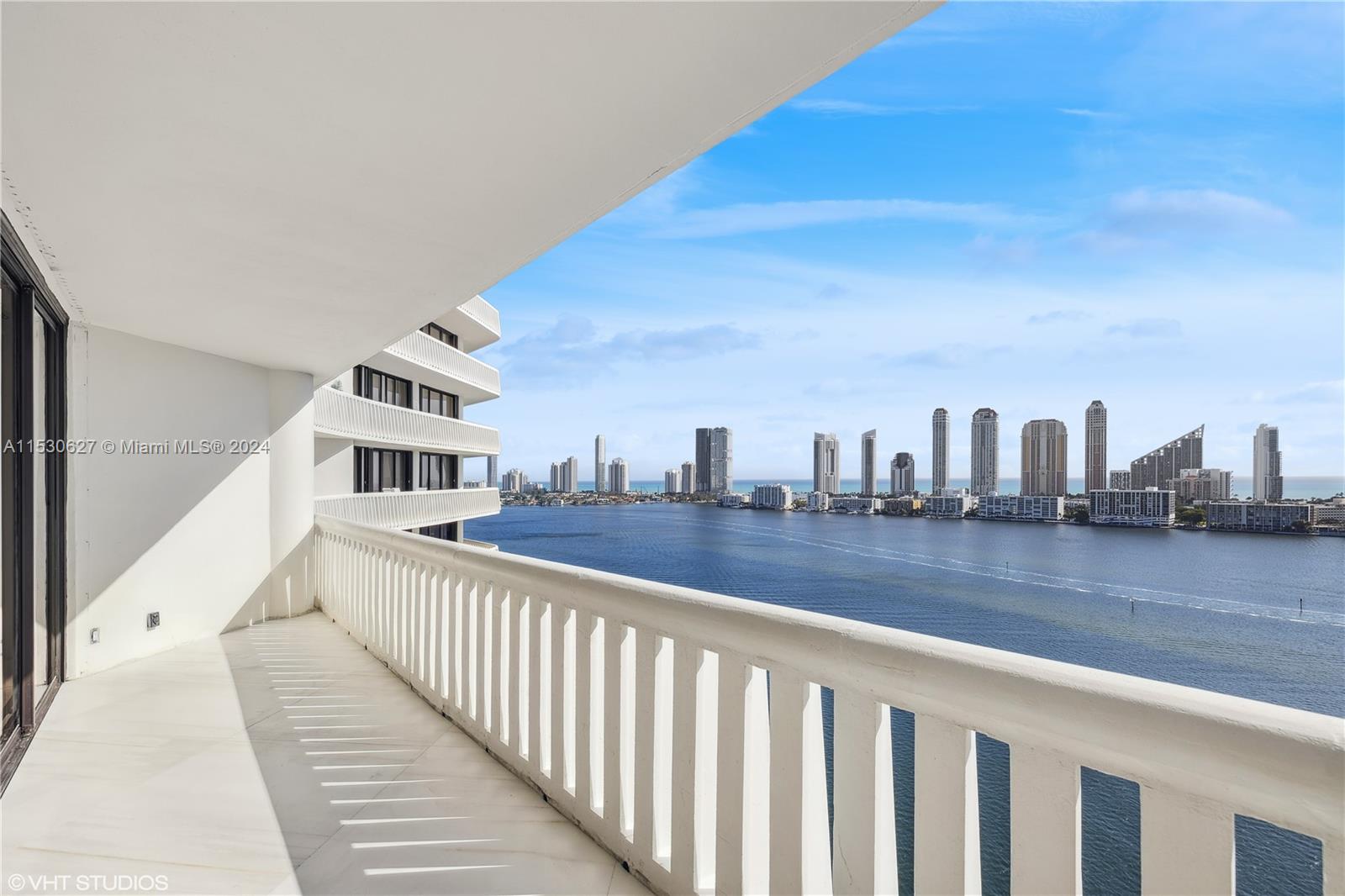 3000 Island Blvd, Aventura, FL, 33160 United States, 3 Bedrooms Bedrooms, ,3 BathroomsBathrooms,Residential,For Sale,Island Blvd,A11530627